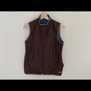 Women’s outdoor research primaloft vest size small